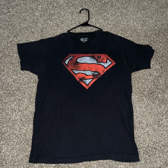DC Comics Other - DC COMICS Superman Logo Black Grey Red T Shirt